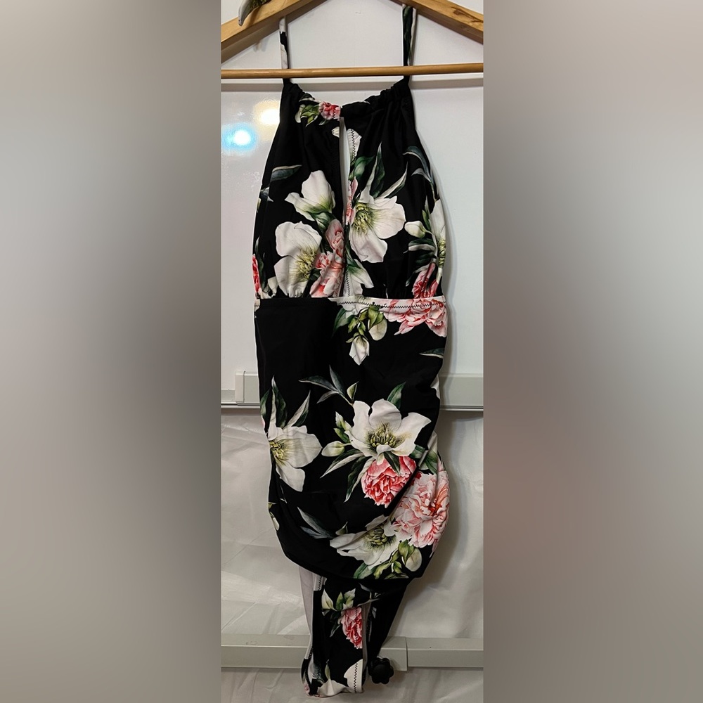 Cupshe One- piece black floral open bodice women’s sexy swimsuit.